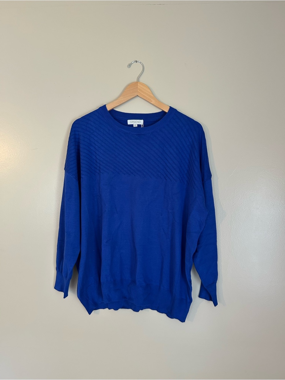 Oprexo blue sweater